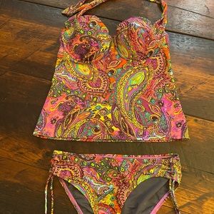 Victoria’s Secret bikini